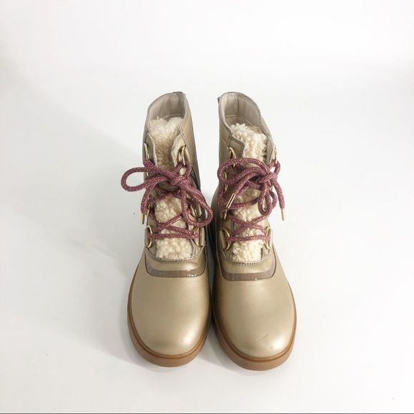 Sorel NWT Joan of Arc Next Lite Lux Gold Leather Boots 8 - Picture 5 of 9